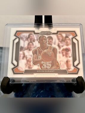 Kevin Durant Basketball Cards Lot